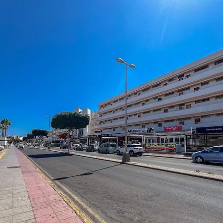 Lightbooking Tenesor 115 * Playa del Ingles (Gran Canaria)